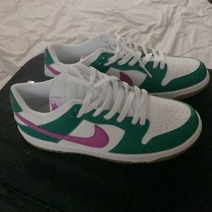 Nike Dunk Low Jokers